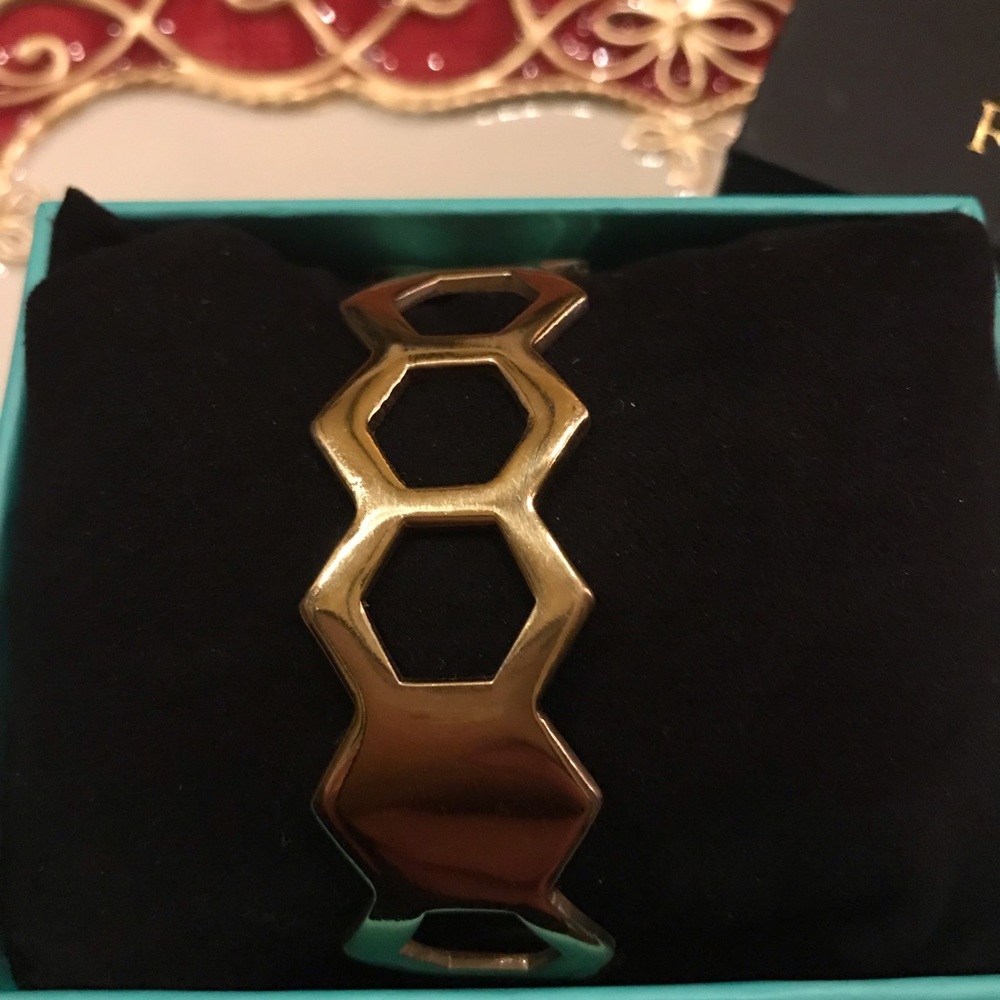 Rustic Cuff gold - Picture 2 of 2